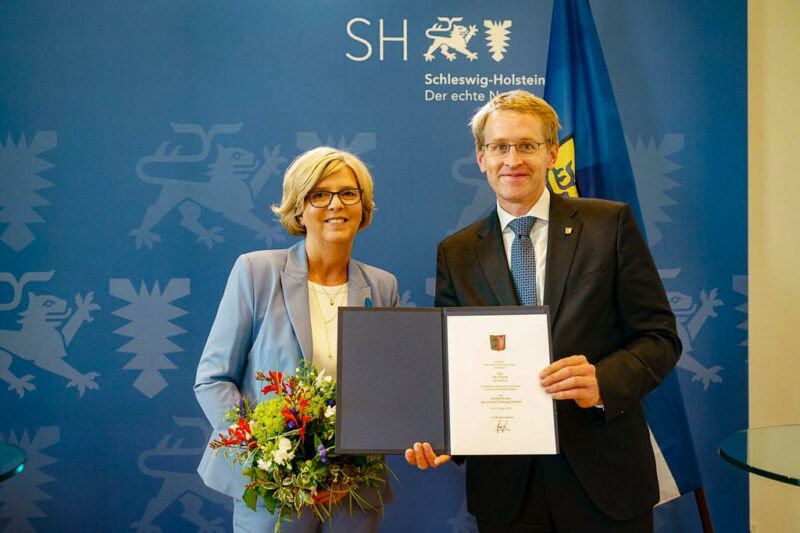 Verdienstorden für Ute Thienel, Geschäftsführerin der Karl-May-Spiele Bad Segeberg (Foto: Frank Peter)