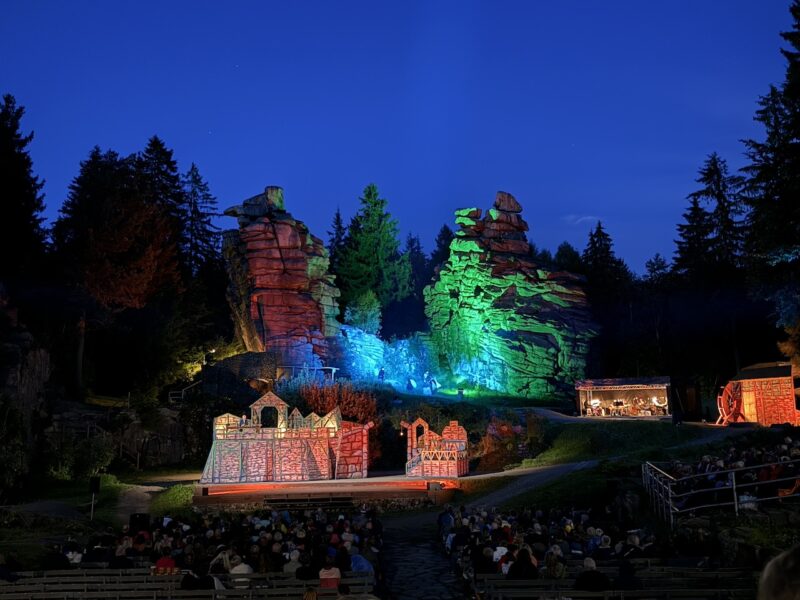 Das Buschgespenst - Musical - Grefeinsteine Festspiele (Foto: KARL MAY & Co. / Margref)